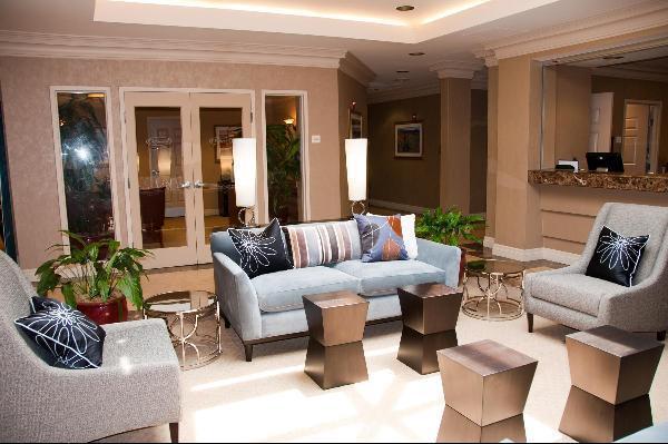 Oakwood Falls Church Interior photo